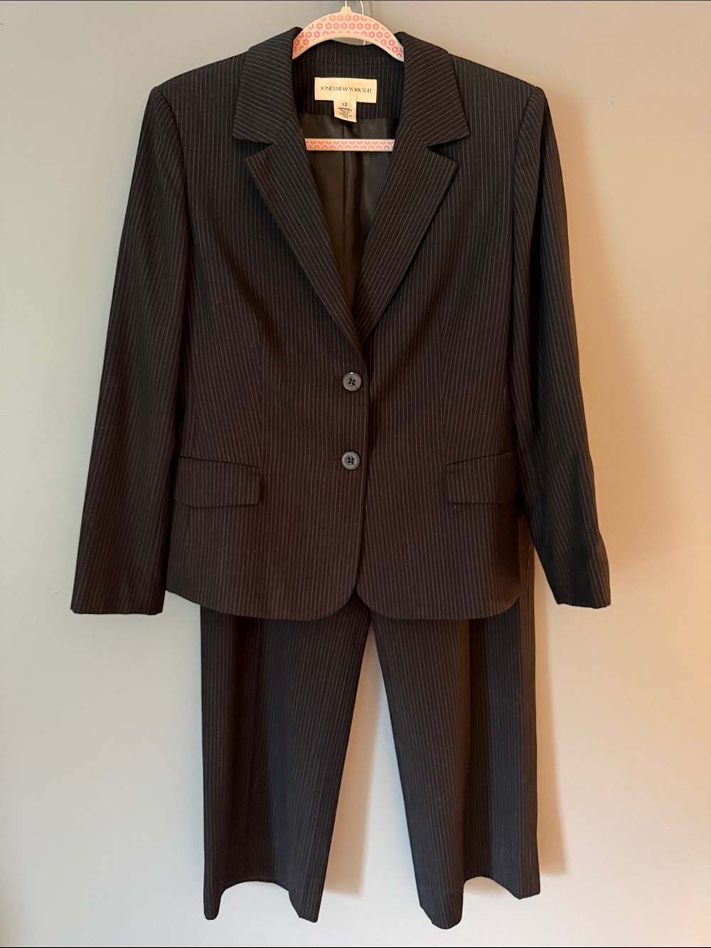 Jones New York Black Pinstripe Women's Two-Piece Pantsuit